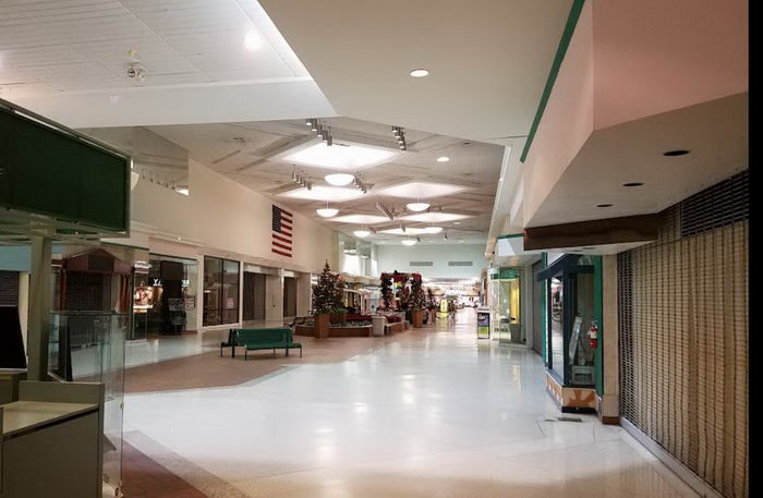 Courtland Center (Eastland Mall) - Photo From Mall Website (newer photo)